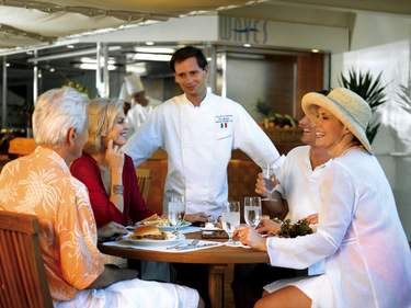 Oceania Cruises Waves Grill 6.jpg